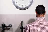 “打飞机”会引起男性前列腺发炎吗？